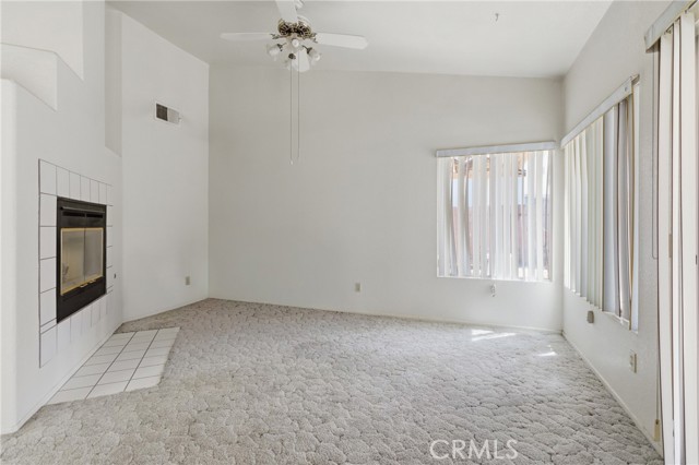 23573 Lake Valley Drive, Moreno Valley CA: https://media.crmls.org/medias/46962511-95eb-4920-9a57-fc3989437bca.jpg