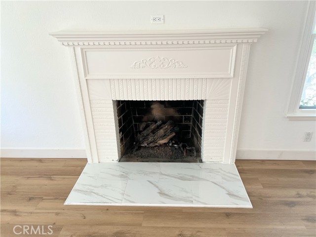 418 N Lucia Avenue, Redondo Beach CA: https://media.crmls.org/medias/46964bd3-3cc5-4a7d-9083-ec211568b668.jpg