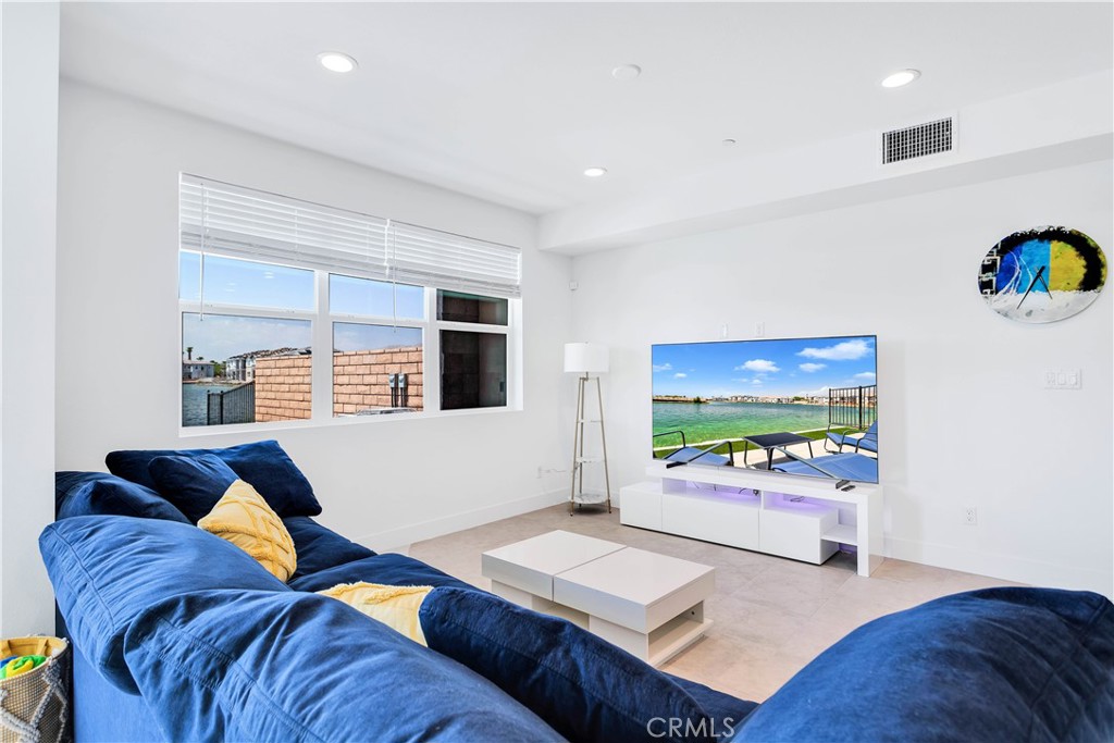 MLS #CV25246460 image #7