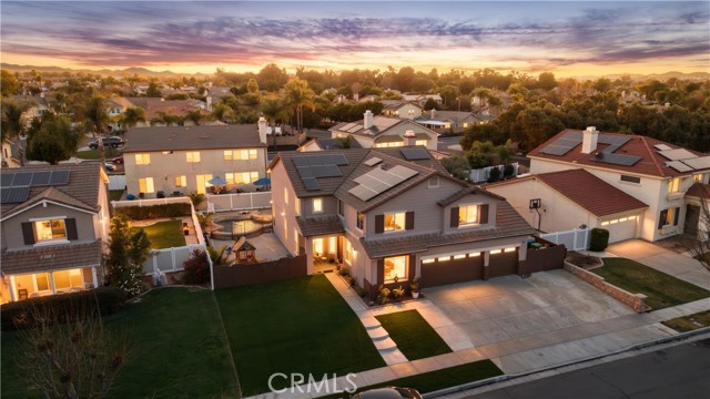 Detail Gallery Image 4 of 33 For 33671 Marigold, Murrieta,  CA 92563 - 5 Beds | 3 Baths