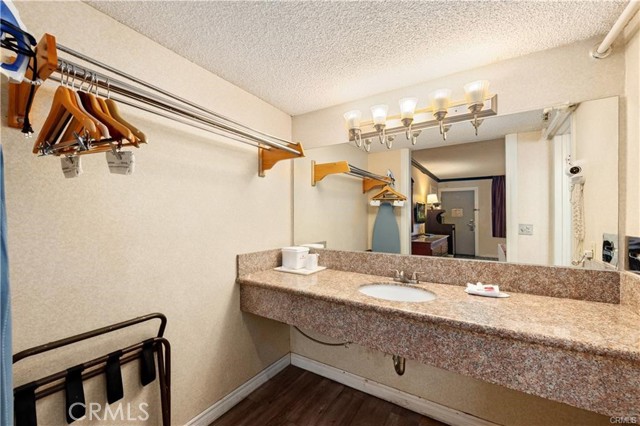 Image 26 of 43 For 2156 Colorado Boulevard