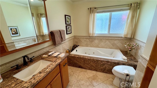 Detail Gallery Image 23 of 44 For 35225 Beach Rd, Dana Point,  CA 92624 - 3 Beds | 3/1 Baths