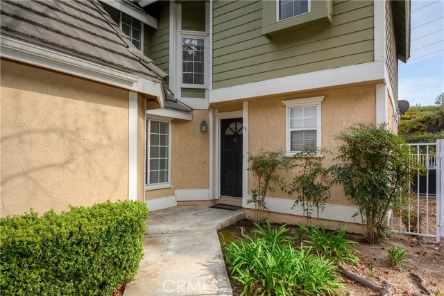 Detail Gallery Image 8 of 52 For 6052 E Summit Ct #44,  Anaheim Hills,  CA 92807 - 3 Beds | 3 Baths
