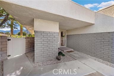 Detail Gallery Image 4 of 29 For 2921 Sunflower Cir, Palm Springs,  CA 92262 - 2 Beds | 2 Baths