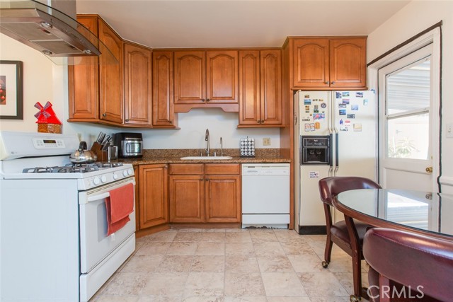 11531 Bexley Drive, Whittier CA: https://media.crmls.org/medias/46994257-32e9-40e4-b710-f8cd57efa0cc.jpg