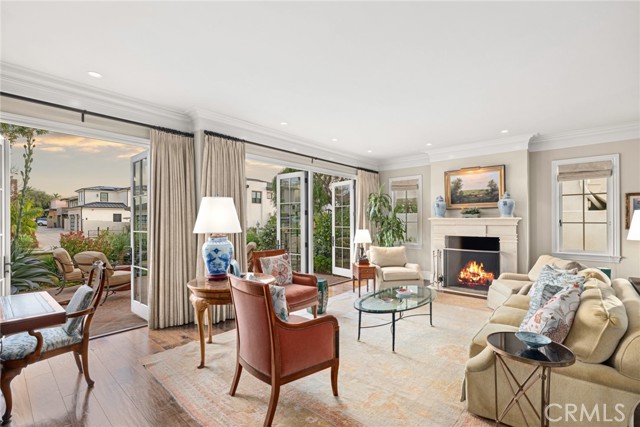 Detail Gallery Image 7 of 53 For 213 Jasmine, Corona Del Mar,  CA 92625 - 4 Beds | 4/1 Baths