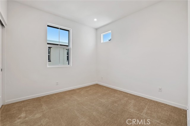 139 Jessup Way, Tustin CA: https://media.crmls.org/medias/469a5bf5-b5a7-457d-a3e9-80c3dd3842cc.jpg