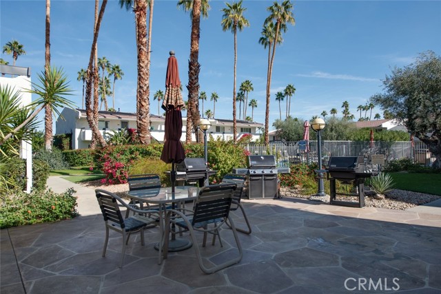 Detail Gallery Image 17 of 19 For 1900 S Palm Canyon Dr #6,  Palm Springs,  CA 92264 - 2 Beds | 2 Baths