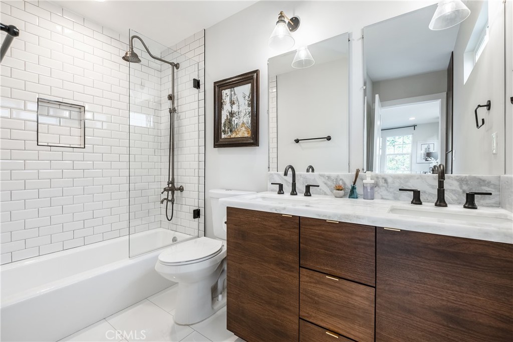 MLS #OC26160095 image #13