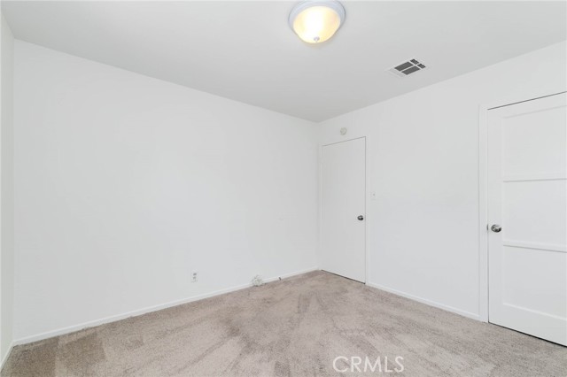 Detail Gallery Image 13 of 20 For 38338 16th St, Palmdale,  CA 93550 - 3 Beds | 1 Baths