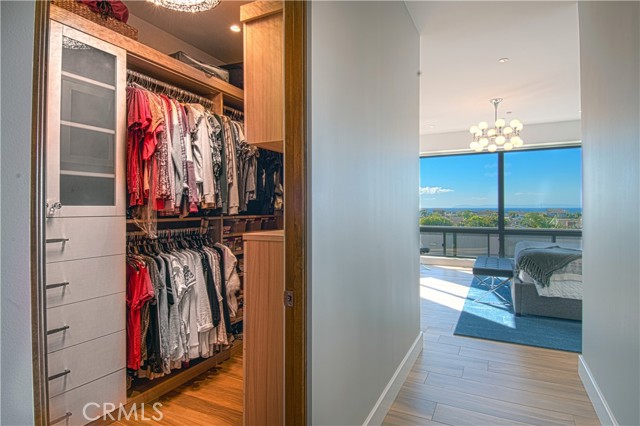 Detail Gallery Image 29 of 39 For 1301 Outrigger Dr, Corona Del Mar,  CA 92625 - 4 Beds | 3/1 Baths