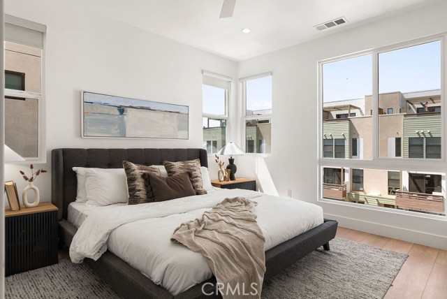 608 Malibu, Costa Mesa CA: https://media.crmls.org/medias/469d7792-22c1-4da1-8924-f5faefdb1a9a.jpg