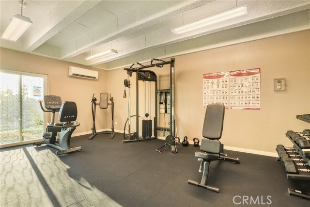 Great and convenient gym on premises.