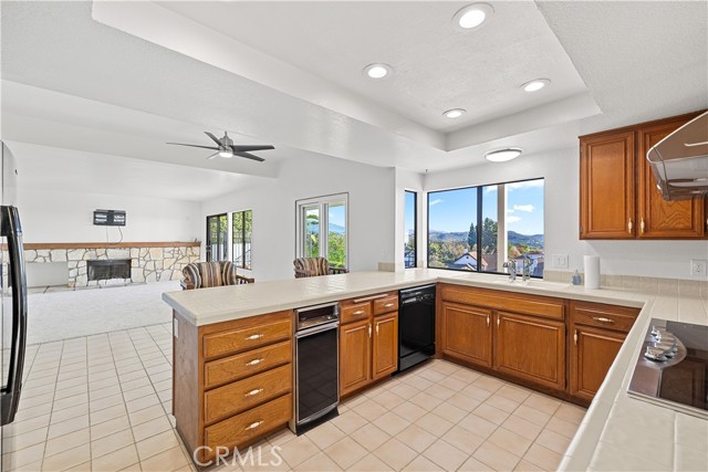 Detail Gallery Image 18 of 52 For 3940 E Summitridge Ln, Orange,  CA 92867 - 5 Beds | 3 Baths