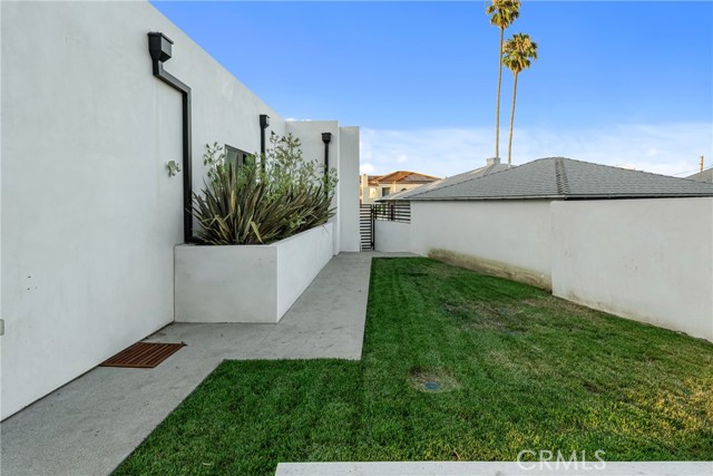 5196 Orange Place, Los Angeles CA: https://media.crmls.org/medias/46a04454-5d51-4484-b226-0ea76eb36e8f.jpg