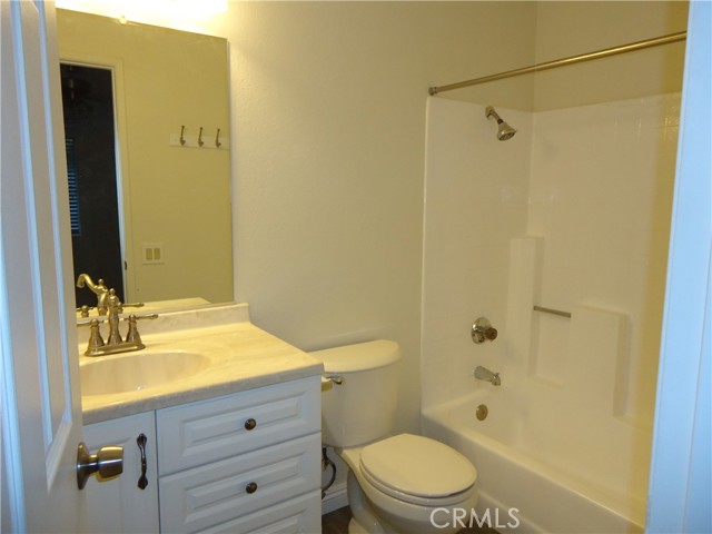 Detail Gallery Image 6 of 15 For 1365 Crafton Ave #2057,  Mentone,  CA 92359 - 3 Beds | 2 Baths