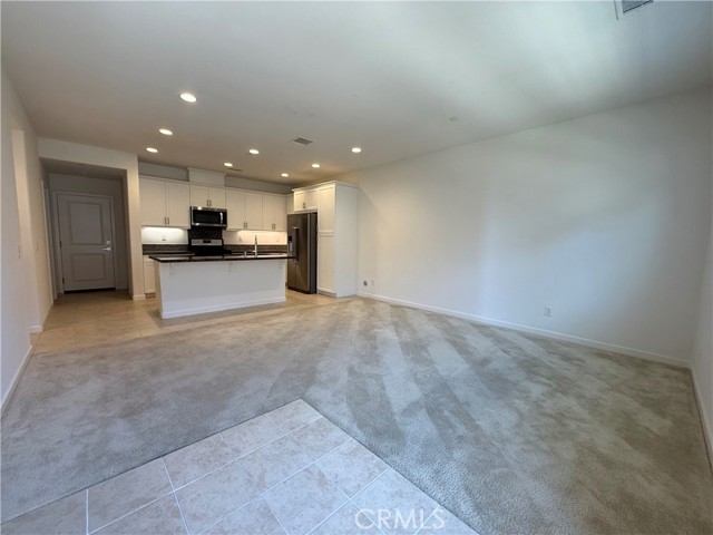 Detail Gallery Image 7 of 31 For 28618 Jardineras Dr, Valencia,  CA 91354 - 3 Beds | 2/1 Baths