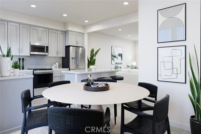 Detail Gallery Image 2 of 12 For 427 S Eleanor St, Pomona,  CA 91766 - 3 Beds | 2/1 Baths