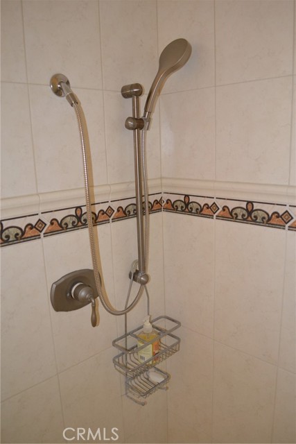 Detail Gallery Image 22 of 55 For 1155 N Brand Bld #1101,  Glendale,  CA 91202 - 3 Beds | 2 Baths