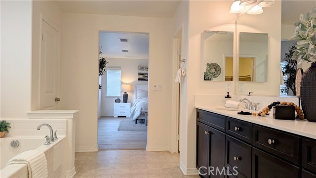 Detail Gallery Image 18 of 25 For 6341 Waterstone, Fontana,  CA 92336 - 4 Beds | 3 Baths