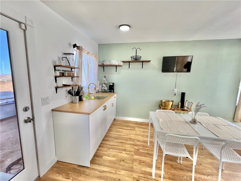 55778 Sunnyslope Drive