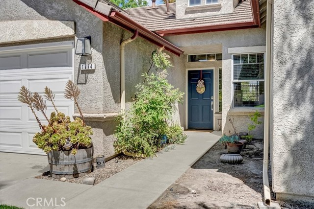 1774 Homestead Way, Lemoore CA: https://media.crmls.org/medias/46a43f7c-3ea6-4f57-a1ae-a7b4f0c45f94.jpg
