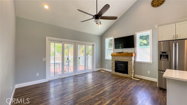 NICE HARDWOOD FLOORING & CLASSIC FIREPLACE.