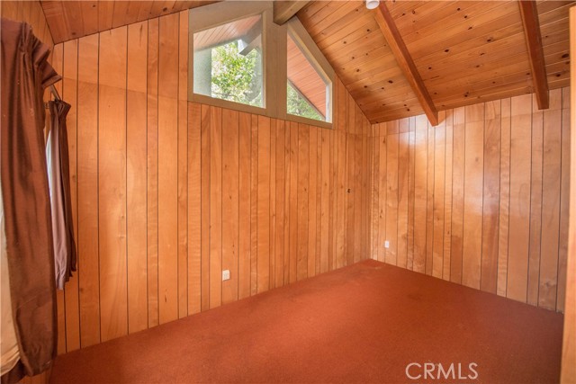 24 Fredalba, Running Springs, CA 92382