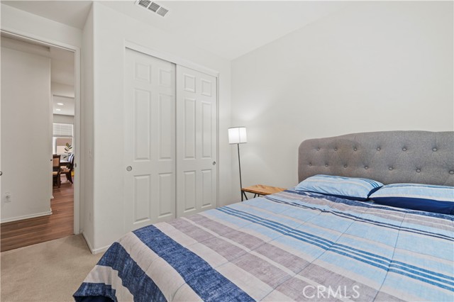 5025 W Avenue J6, Lancaster CA: https://media.crmls.org/medias/46a5a6d1-27ae-412c-8af0-eedd7bd47a08.jpg