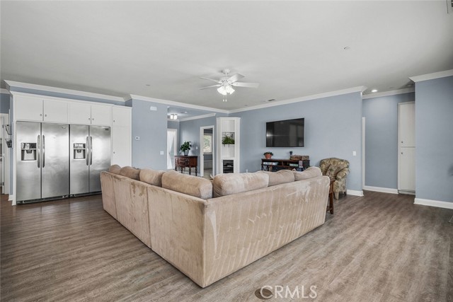 Detail Gallery Image 11 of 59 For 30981 Charlene Way, Hemet,  CA 92544 - 4 Beds | 2/1 Baths