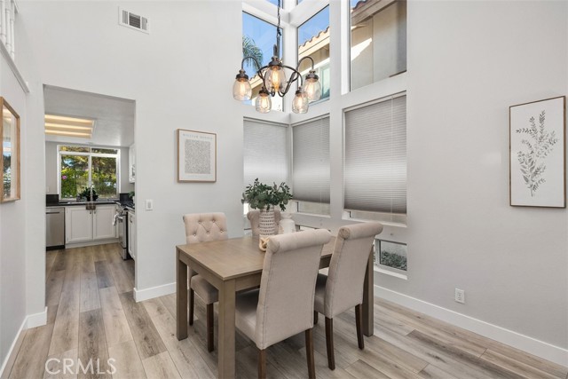 Detail Gallery Image 4 of 18 For 26035 Ravenna, Mission Viejo,  CA 92692 - 4 Beds | 2/1 Baths