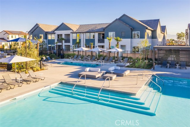 Detail Gallery Image 16 of 65 For 4110 S S. Sunflower Paseo #200, Ontario,  CA 91761 - 3 Beds | 2/1 Baths