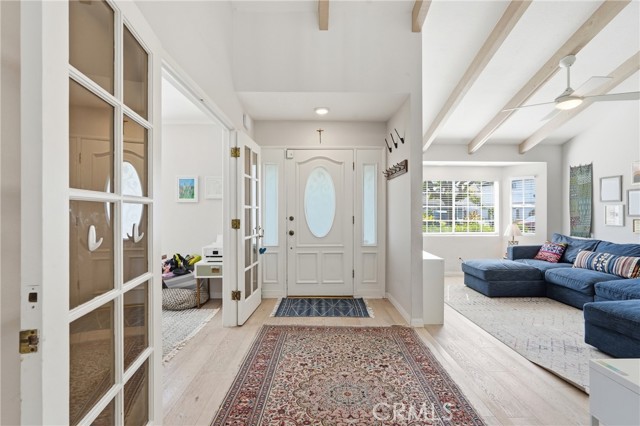 Detail Gallery Image 7 of 33 For 2213 Dufour Avenue #a, Redondo Beach,  CA 90278 - 3 Beds | 2/1 Baths