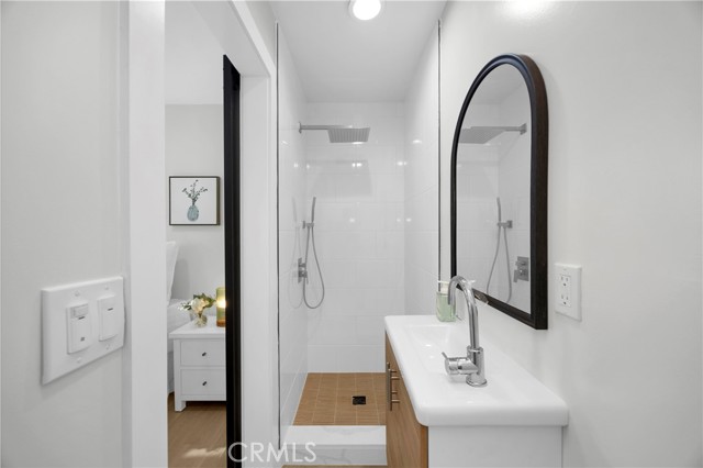 Image 31 of 53 For 8326 Fontainbleau Way