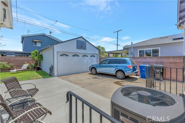 3850 Senasac Avenue, Long Beach CA: https://media.crmls.org/medias/46a8c4a4-4f9d-4c8a-bbb6-fd11ac6e77c8.jpg