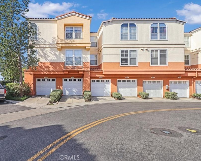 46a8d17b F436 49b3 9de9 38ed8eb621a4