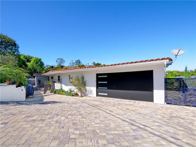 15 Goldenspur Lane, Rancho Palos Verdes, California 90275, 4 Bedrooms Bedrooms, ,3 BathroomsBathrooms,Residential,Sold,Goldenspur,PV22048347