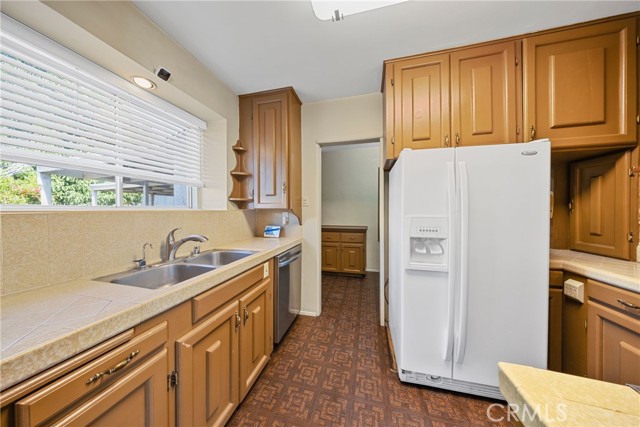 Detail Gallery Image 12 of 44 For 3063 N E St, San Bernardino,  CA 92405 - 2 Beds | 2 Baths