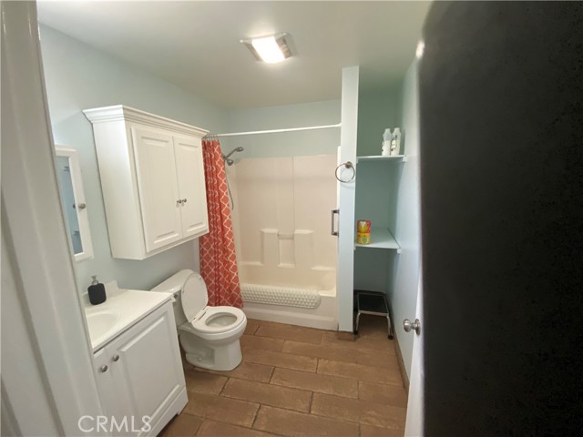 Detail Gallery Image 16 of 17 For 3117 Lincoln, Altadena,  CA 91001 - 4 Beds | 2 Baths