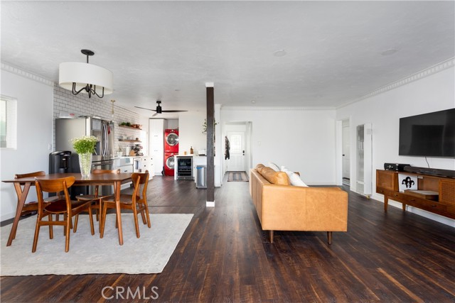 Image 3 for 1301 N Stone St, Los Angeles, CA 90063