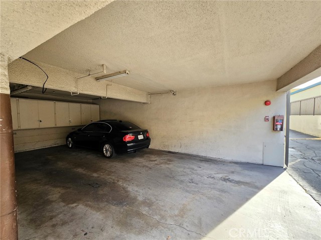 Detail Gallery Image 37 of 38 For 8710 Belford Ave 215b,  Los Angeles,  CA 90045 - 2 Beds | 2 Baths