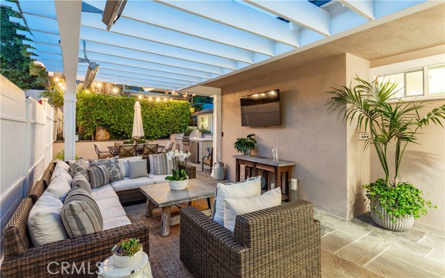 3609 Palos Verdes Drive, Palos Verdes Estates, California 90274, 3 Bedrooms Bedrooms, ,1 BathroomBathrooms,Residential,For Sale,Palos Verdes,PV25226929