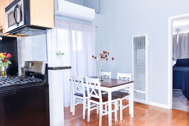 Detail Gallery Image 8 of 19 For 1070 Temple Ave, Long Beach,  CA 90804 - 1 Beds | 1 Baths