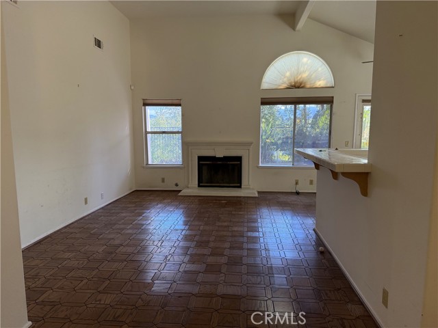 Detail Gallery Image 3 of 6 For 430 Fresh Meadows, Simi Valley,  CA 93065 - 3 Beds | 2 Baths