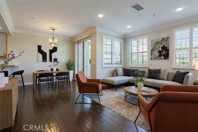 Detail Gallery Image 2 of 17 For 172 Gallery Way, Tustin,  CA 92782 - 2 Beds | 2/1 Baths