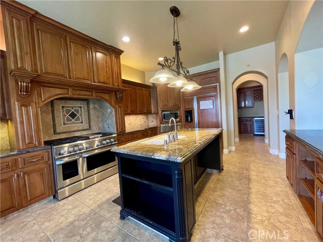 16052 W Middleton Avenue, Kerman CA: https://media.crmls.org/medias/46ad74b7-3dbb-4df3-9b8e-a8797d442fd2.jpg