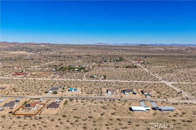 Detail Gallery Image 6 of 12 For 62423 Crestview Dr, Joshua Tree,  CA 92252 - – Beds | – Baths