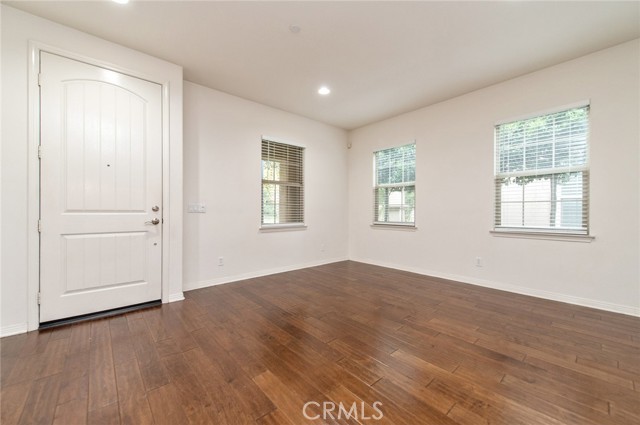 Detail Gallery Image 28 of 35 For 77 Hallmark, Irvine,  CA 92620 - 3 Beds | 3 Baths