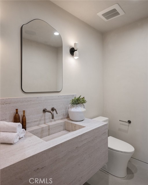 4320 Teesdale Avenue, Studio City CA: https://media.crmls.org/medias/46ae537a-18bc-4397-a823-e4aaa933a06d.jpg