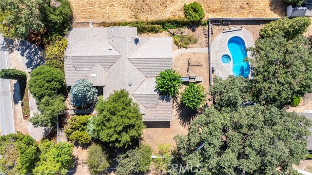 7990 San Gabriel Road, Atascadero CA: https://media.crmls.org/medias/46aed690-42d4-4feb-9529-4c425d4a1b29.jpg